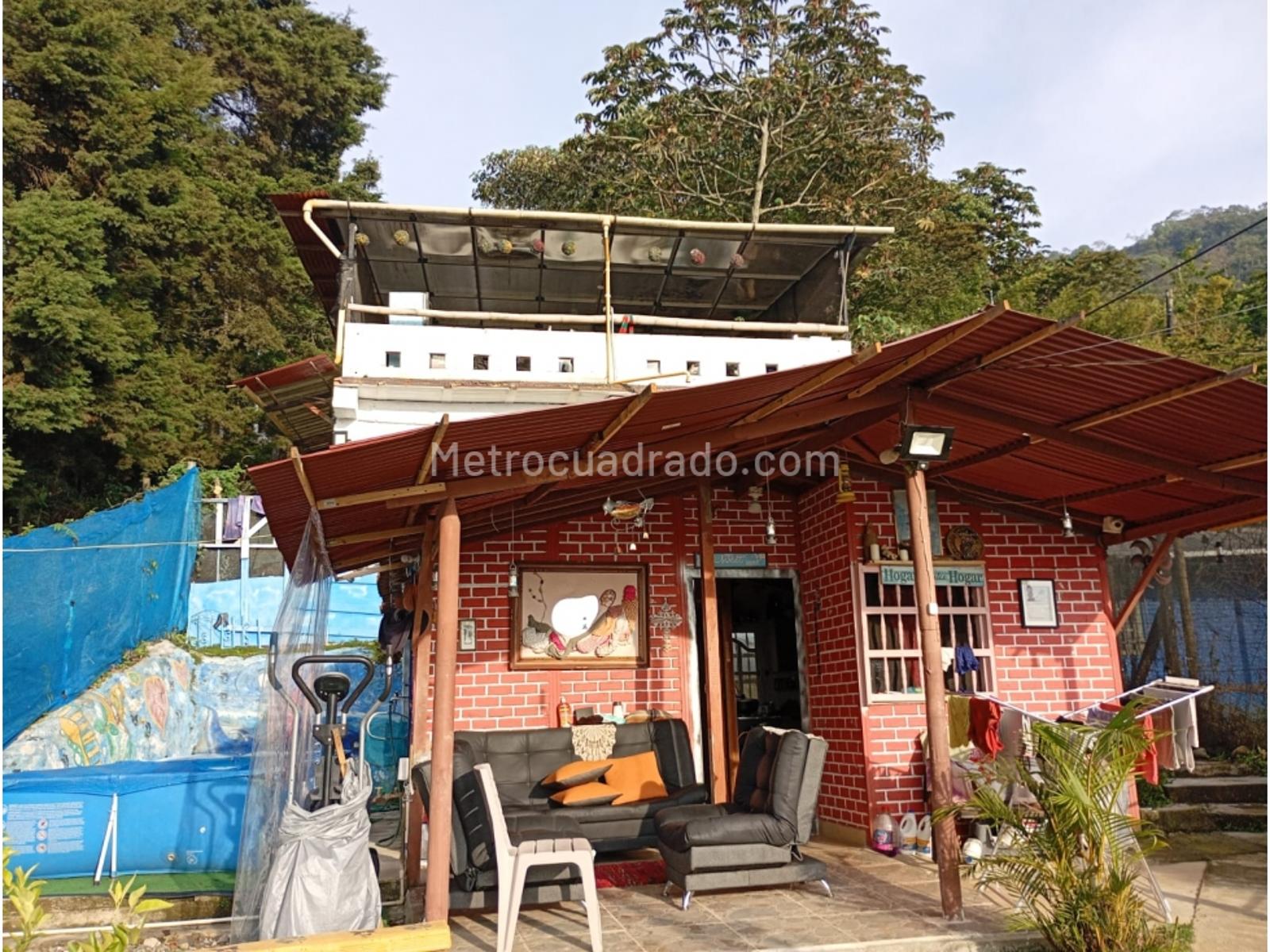 Casa de 3 habitaciones en venta en Belen Crisnas, Medellín — imagen 1 de 20