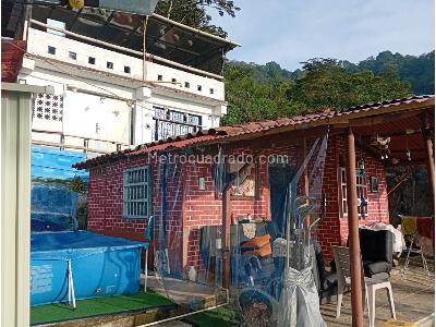 Casa de 3 alcobas en venta en Belen Crisnas, Medellín, 84 m² · foto 2 de 20