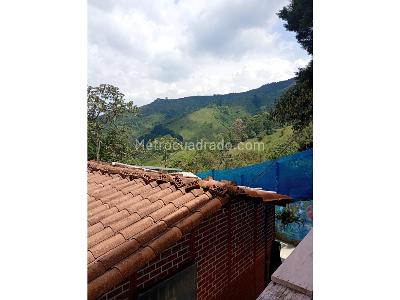 Casa de 3 alcobas en venta en Belen Crisnas, Medellín, 84 m² · foto 6 de 20