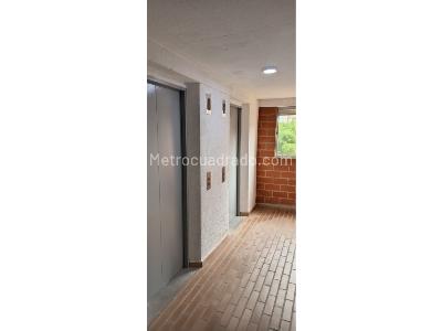 Apartamento en venta en Ditaires, Medellín · foto 4 de 12