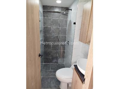 Apartamento de 3 alcobas en venta en La Gabriela, Bello, 47 m² · foto 5 de 12