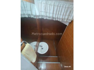 Casa de 5 alcobas en venta en Violetas, Medellín, 112 m² · foto 12 de 16