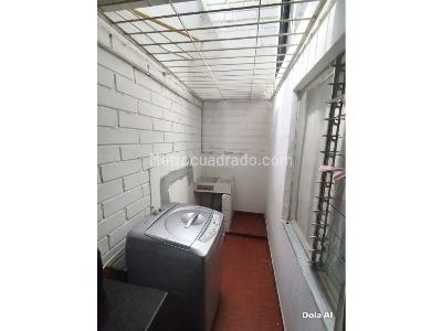 Casa de 5 alcobas en venta en Violetas, Medellín, 112 m² · foto 13 de 16