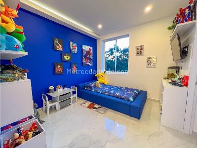 Casa de 5 alcobas en venta en Vereda Mampuesto, Rionegro, 390 m² · foto 15 de 20