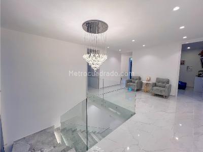 Casa de 5 alcobas en venta en Vereda Mampuesto, Rionegro, 390 m² · foto 19 de 20