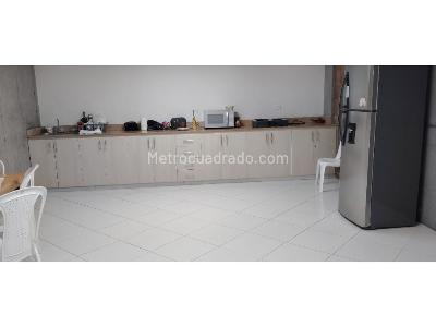 Apartamento de 3 alcobas en venta en Loma Del Indio, Medellín, 14 m² · foto 19 de 20