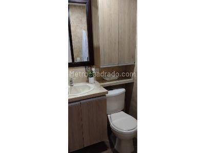 Apartamento de 3 alcobas en venta en Loma Del Indio, Medellín, 14 m² · foto 6 de 20