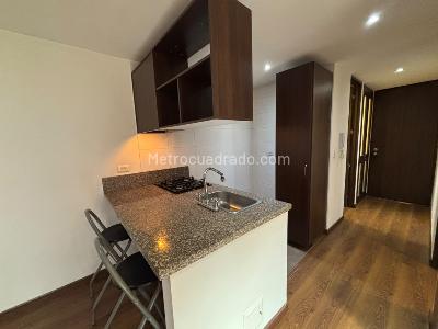Apartaestudio en arriendo en La Calleja, Bogotá, 38 m² · foto 3 de 12