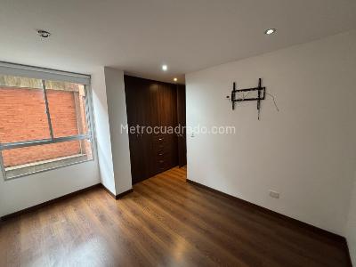 Apartaestudio en arriendo en La Calleja, Bogotá, 38 m² · foto 9 de 12