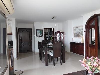 Apartamento de 3 alcobas en venta en Altos De Riomar, Barranquilla, 131 m² · foto 4 de 20