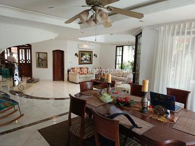 Casa de 4 alcobas en venta en Villa Campestre, Barranquilla, 774 m² · foto 2 de 14