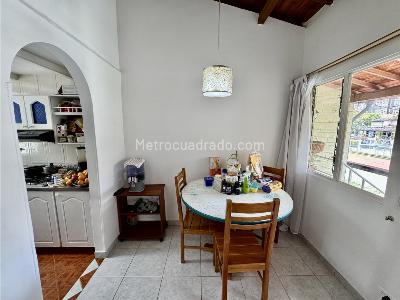 Casa de 4 alcobas en venta en El Trapiche, Bello, 86 m² · foto 4 de 12