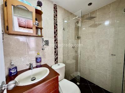 Casa de 4 alcobas en venta en El Trapiche, Bello, 86 m² · foto 5 de 12
