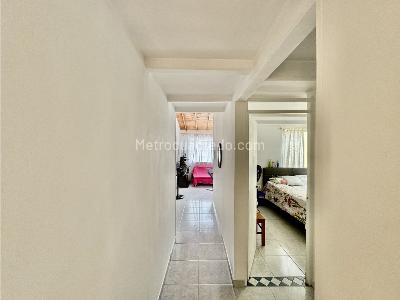 Casa de 4 alcobas en venta en El Trapiche, Bello, 86 m² · foto 9 de 12