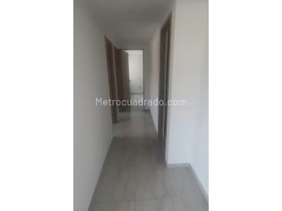 Apartamento de 3 alcobas en venta en Rincon Santos, Bello, 67 m² · foto 8 de 13