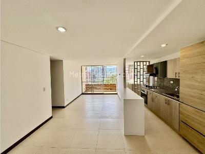 Apartamento de 3 alcobas en venta en La Doctora, Sabaneta, 86 m² · foto 3 de 20