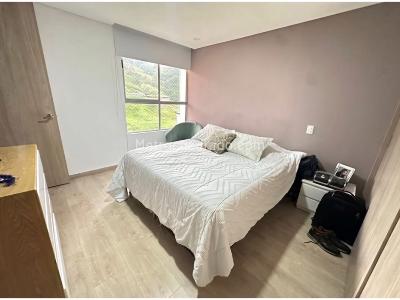Apartamento en venta en Camino Verde, Envigado · foto 5 de 9