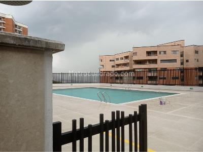 Apartamento de 3 alcobas en venta en Las Lomitas, Sabaneta, 69 m² · foto 16 de 20