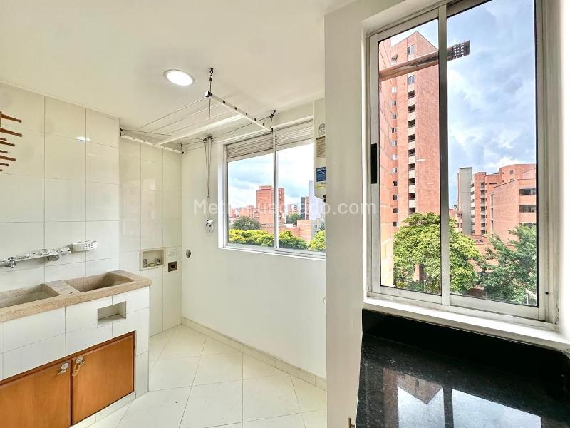 Apartamento en Venta, LAURELES, Medellín - Więcej