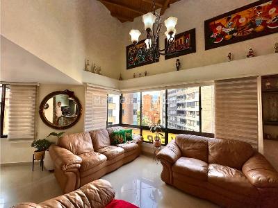 Apartamento de 4 alcobas en venta en Laureles, Medellín, 215 m² · foto 6 de 20