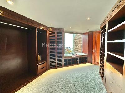 Apartamento de 5 alcobas en venta en Chapinero, Bogotá, 697 m² · foto 19 de 20