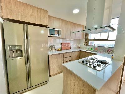 Apartamento de 3 alcobas en venta en Sabaneta, Sabaneta, 85 m² · foto 17 de 20