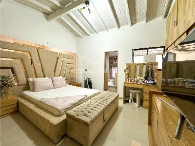 Casa de 5 alcobas en venta en La Castellana, Medellín, 276 m² · foto 20 de 20