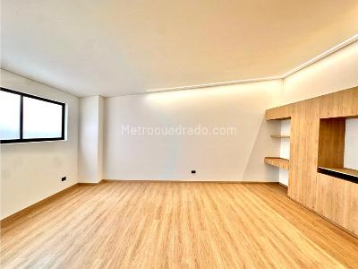 Apartamento de 2 alcobas en venta en Laureles, Medellín, 156 m² · foto 19 de 20