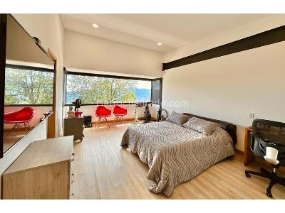 Casa de 4 alcobas en venta en Las Palmas, Medellín, 402 m² · foto 15 de 20