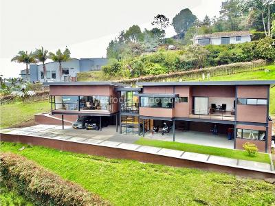 Casa de 4 alcobas en venta en Las Palmas, Medellín, 402 m² · foto 20 de 20