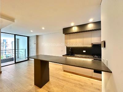 Apartamento en venta en Laureles, Medellín · foto 3 de 17