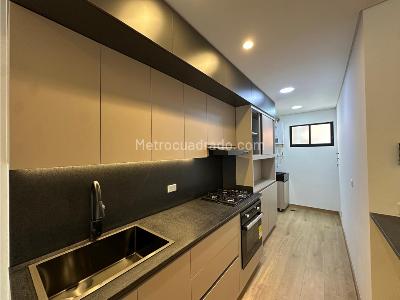 Apartamento en venta en Laureles, Medellín · foto 7 de 17