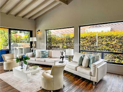 Casa de 4 alcobas en venta en Las Palmas, Medellín, 280 m² · foto 4 de 20