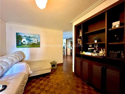 Apartamento de 3 alcobas en venta en La Florida, Medellín, 207 m² · foto 5 de 19
