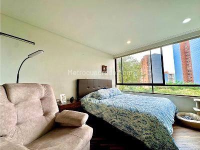 Apartamento de 3 alcobas en venta en La Florida, Medellín, 207 m² · foto 19 de 19