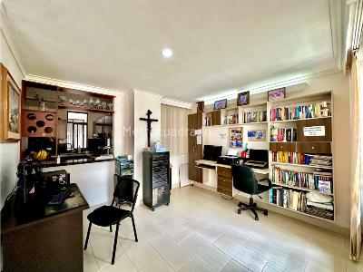 Apartamento de 4 alcobas en venta en Laureles, Medellín, 166 m² · foto 11 de 20