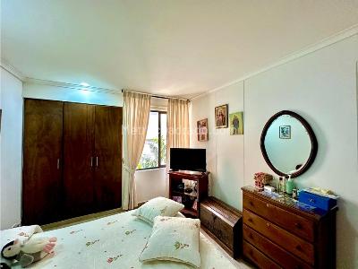 Apartamento de 4 alcobas en venta en Laureles, Medellín, 166 m² · foto 13 de 20