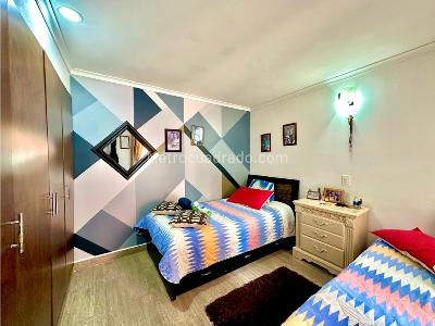 Apartamento de 4 alcobas en venta en Laureles, Medellín, 166 m² · foto 17 de 20
