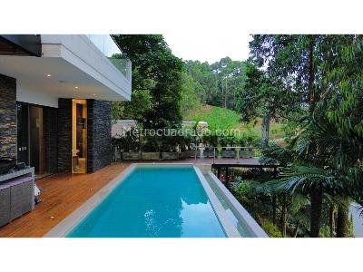 Casa de 3 alcobas en venta en La Calera, Medellín, 1750 m² · foto 6 de 20