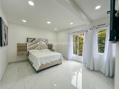Casa de 3 alcobas en venta en El Poblado, Medellín, 260 m² · foto 7 de 20