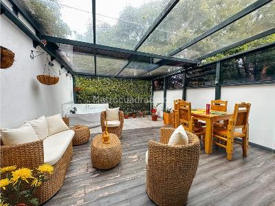 Casa de 3 alcobas en venta en El Poblado, Medellín, 260 m² · foto 9 de 20