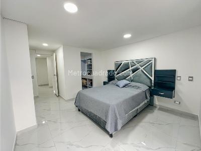Casa de 3 alcobas en venta en El Poblado, Medellín, 260 m² · foto 10 de 20