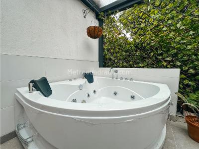 Casa de 3 alcobas en venta en El Poblado, Medellín, 260 m² · foto 14 de 20