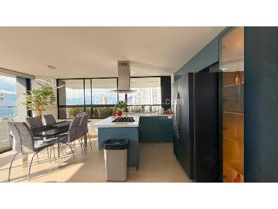 Apartamento de 3 alcobas en venta en Las Palmas, Medellín, 135 m² · foto 4 de 20