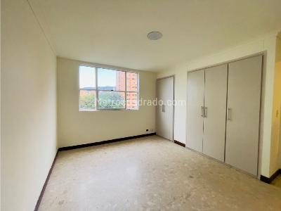 Apartamento de 4 alcobas en venta en El Poblado, Medellín, 170 m² · foto 10 de 20