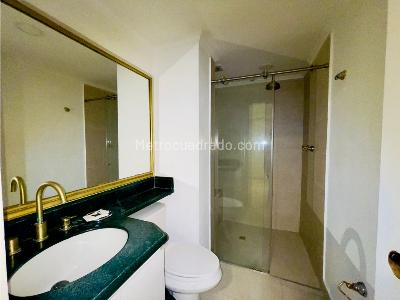 Apartamento de 4 alcobas en venta en El Poblado, Medellín, 170 m² · foto 15 de 20