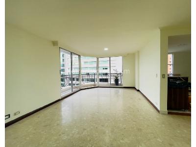 Apartamento de 4 alcobas en venta en El Poblado, Medellín, 170 m² · foto 9 de 20