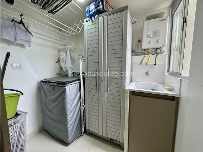Apartamento en venta en Itagui, Medellín · foto 8 de 20