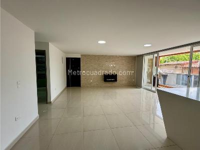 Apartamento de 3 alcobas en venta en Rosales, Medellín, 112 m² · foto 4 de 13