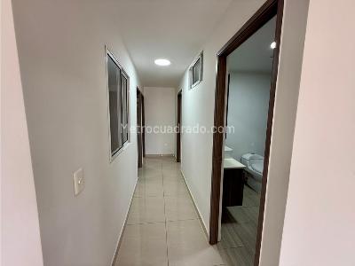 Apartamento de 3 alcobas en venta en Rosales, Medellín, 112 m² · foto 6 de 13